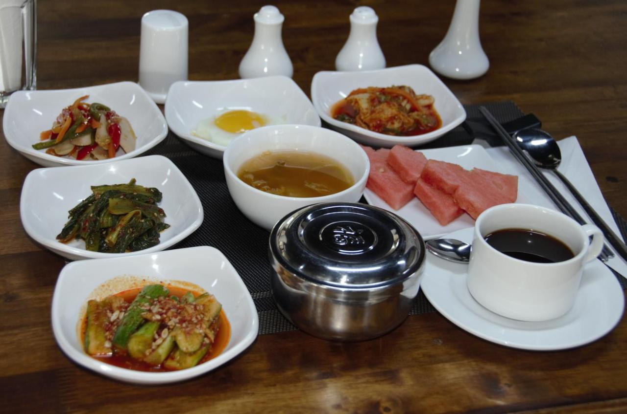 Seoul Hotel Myanmar Gyogon Quarto foto